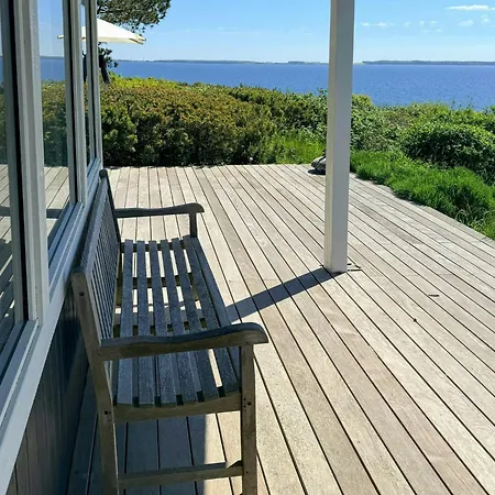 Summer House With Fjord View At Rosnaes